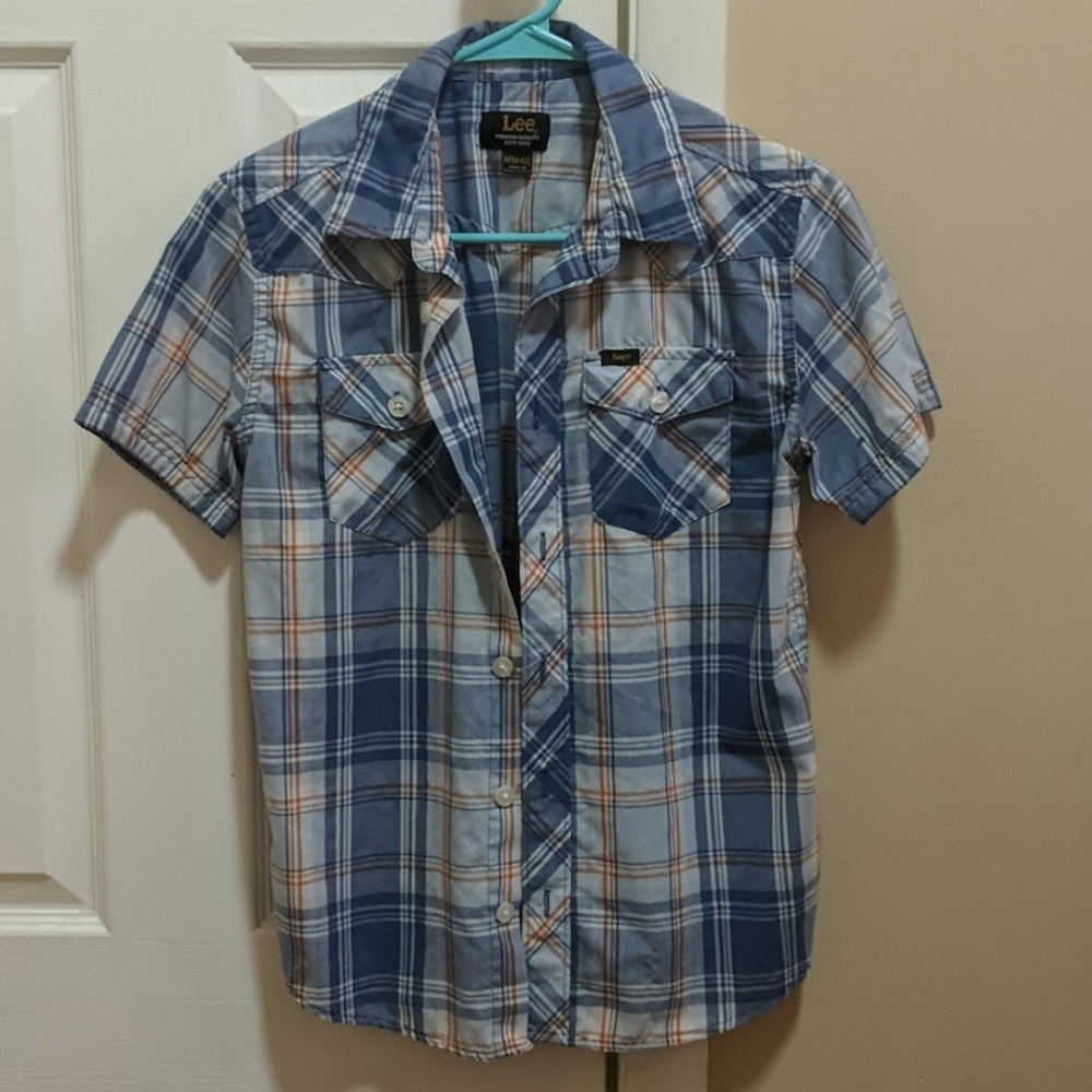 🌷Lee short sleeve size m(10-12) big boys blue